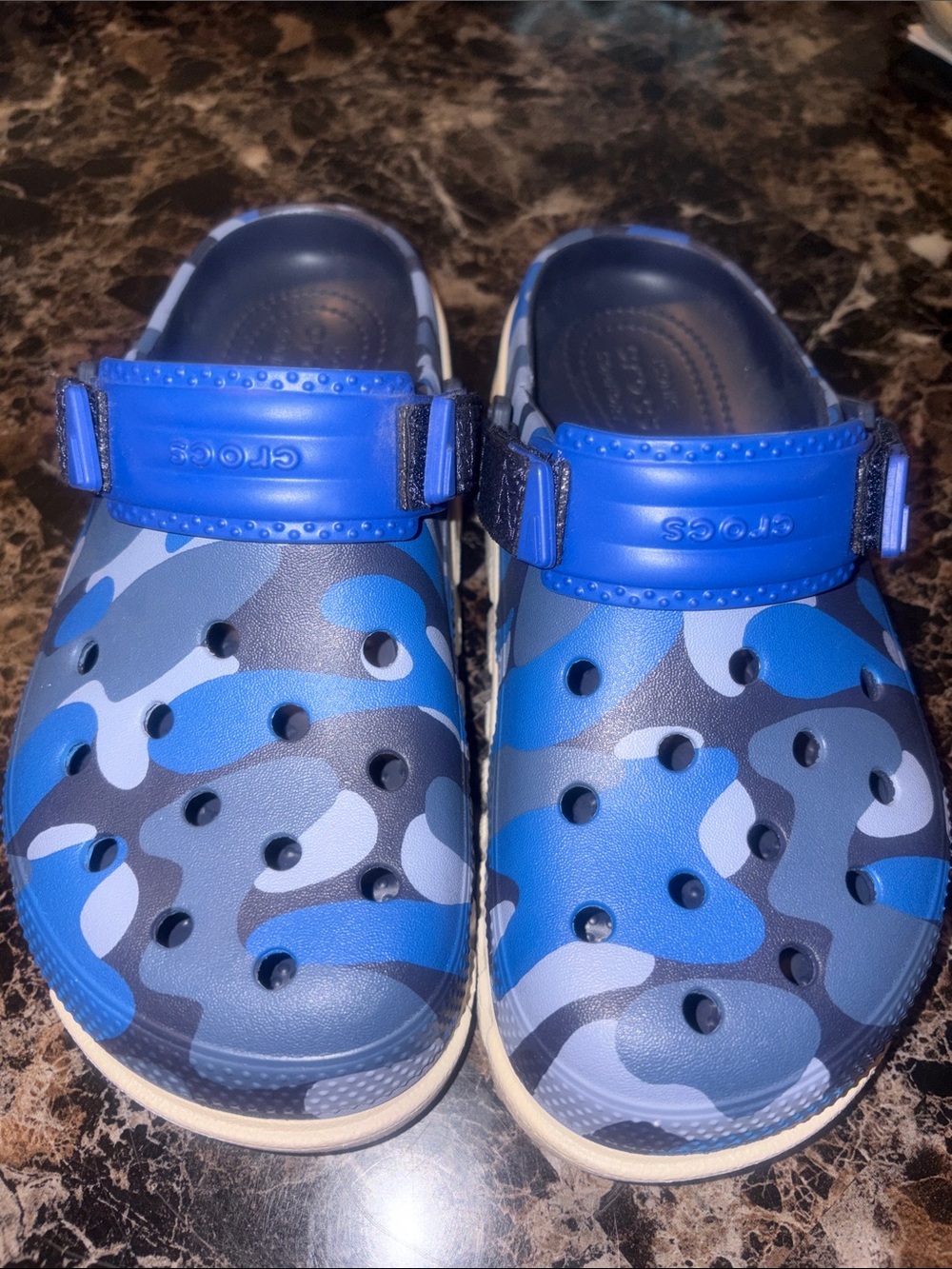 CROCS Blue Camo Classic Clog Sandals